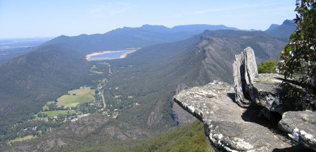 Halls Gap information